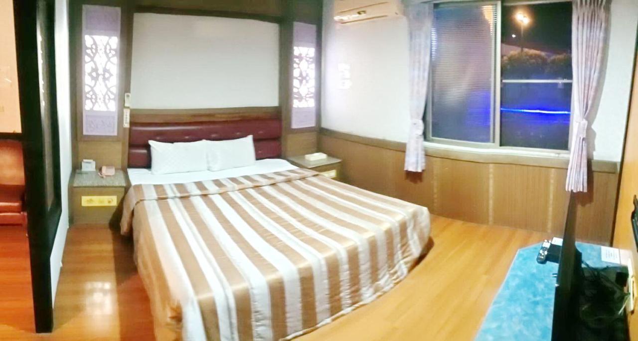Love Boat Motel Chaozhou Exterior photo